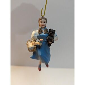 Wizard of Oz‎ Dorothy and Toto 1994 Hallmark Ornament